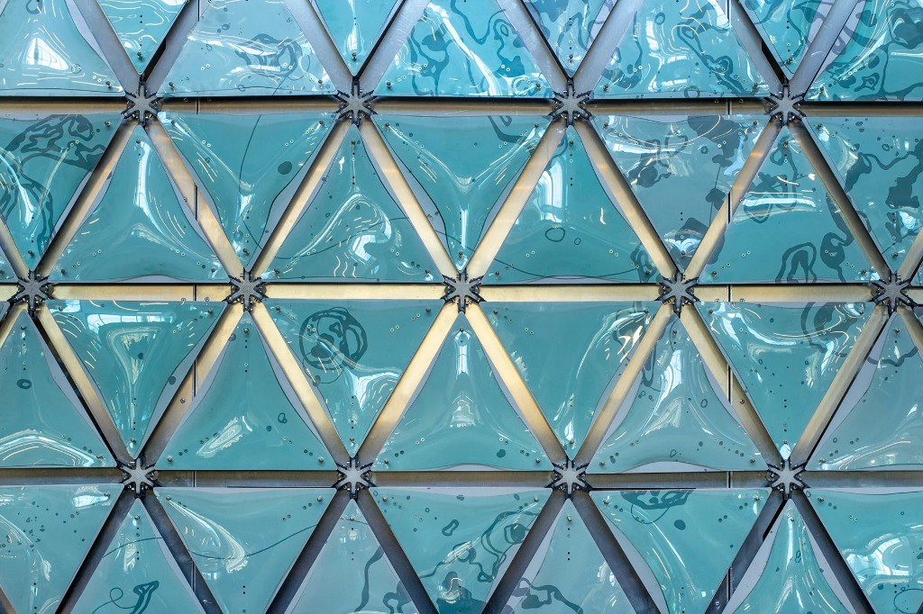 Surface Tension detail